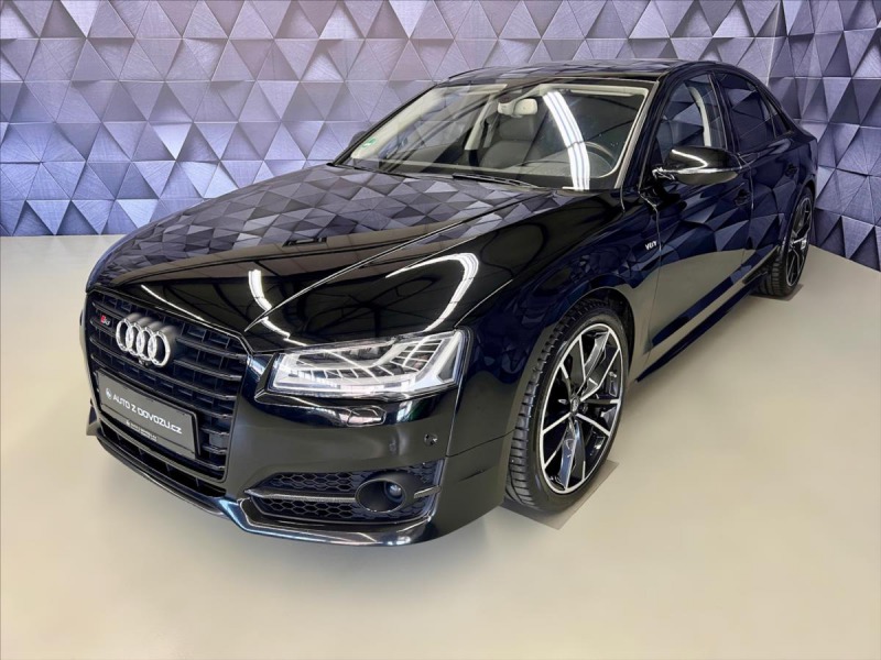 Audi S8 4,0 TFSI QUATTRO, WEBASTO