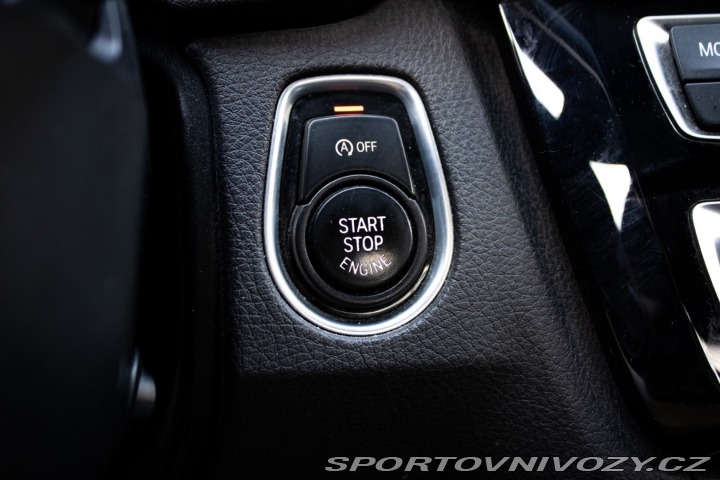 BMW 3 330d xDrive M Sport A/T 2016
