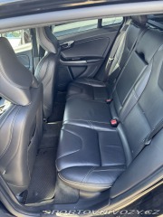 Volvo V60 D5 165 kW R 2016