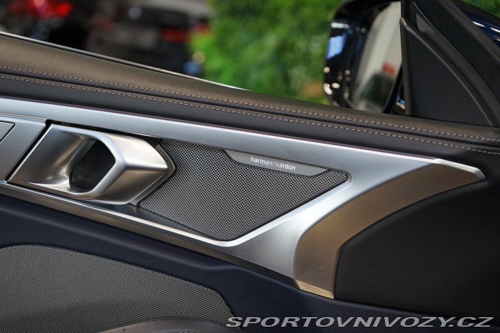 BMW 8 840i GC M Pano Crafted Zá 2022