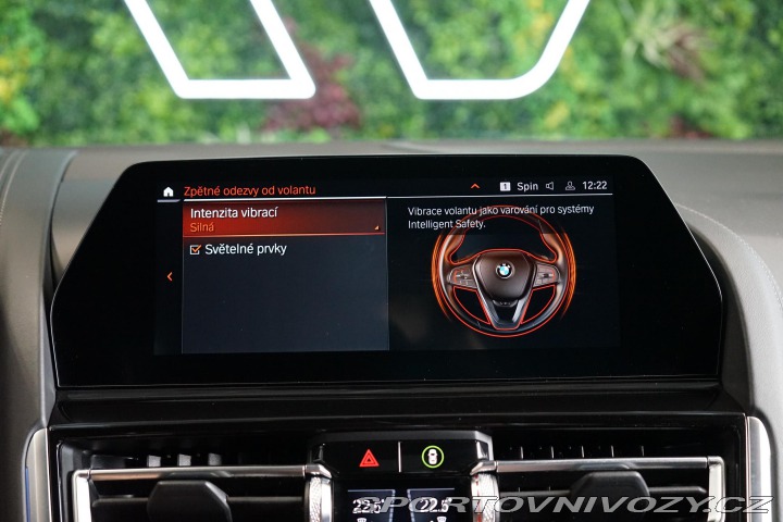 BMW 8 840i GC M Pano Crafted Zá 2022