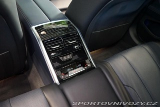 BMW 8 840i GC M Pano Crafted Zá 2022