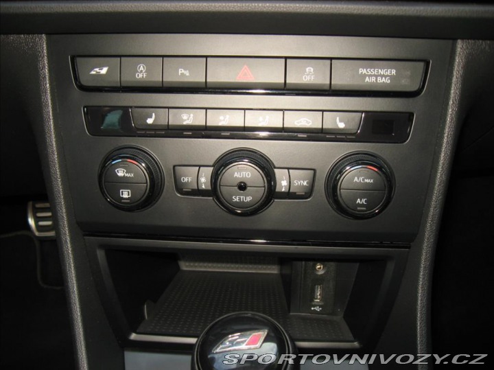 Seat Leon 2,0 TSI 280PS Cupra M/T 2015