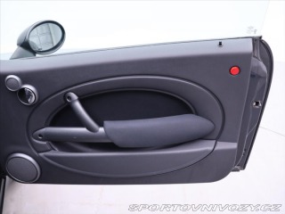 Mini One 1,6 i 66kW Klima Panorama 2006