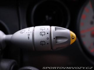 Mini One 1,6 i 66kW Klima Panorama 2006