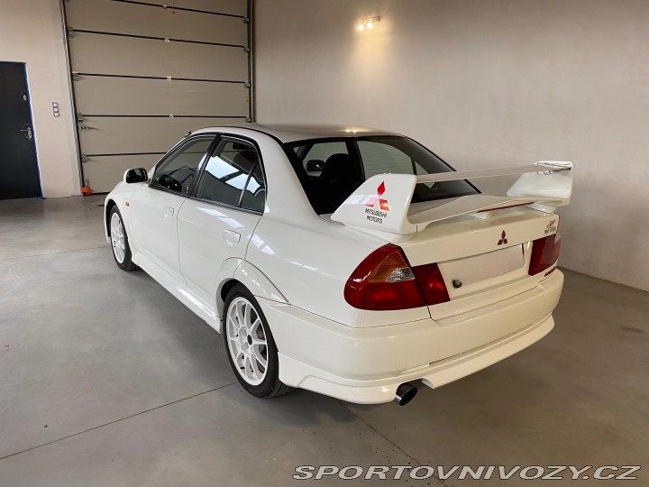 Mitsubishi Lancer EVO Tommi Makinen Edition 2000