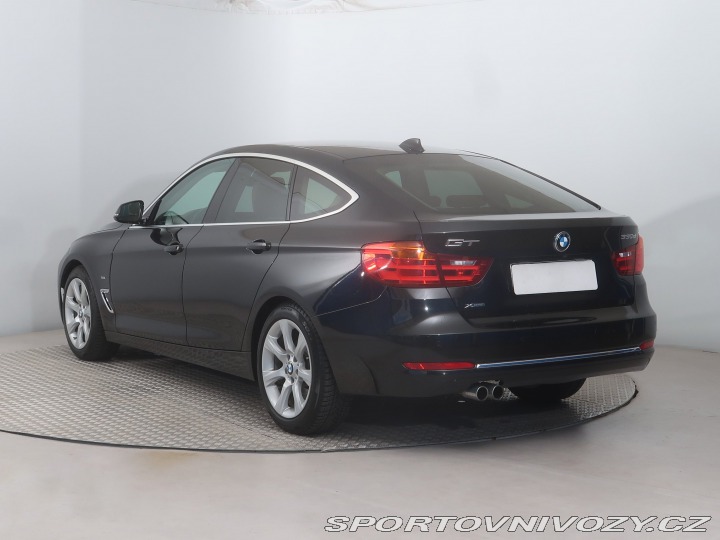 BMW 3 GT Luxury Line 330d xDriv 2015