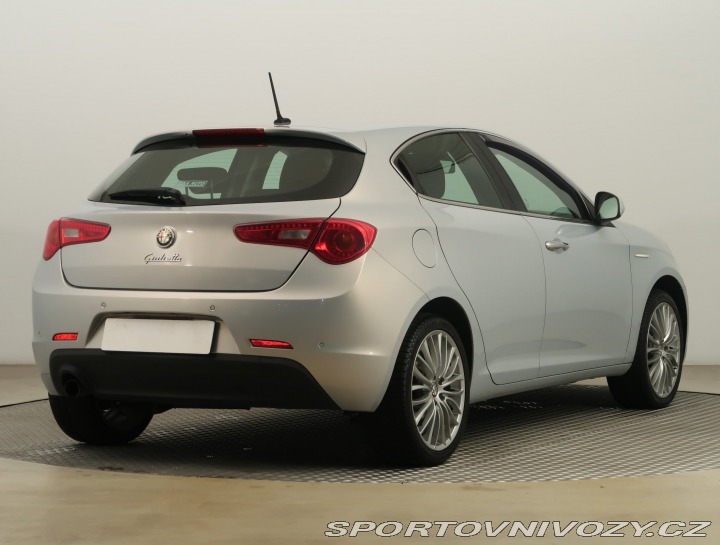 Alfa Romeo Giulietta 1.4 T MultiAir 2015