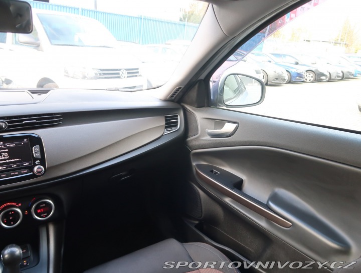 Alfa Romeo Giulietta 1.4 T MultiAir 2015