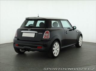 Mini Cooper John Cooper Works 2009