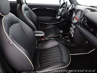 Mini Cooper John Cooper Works 2009