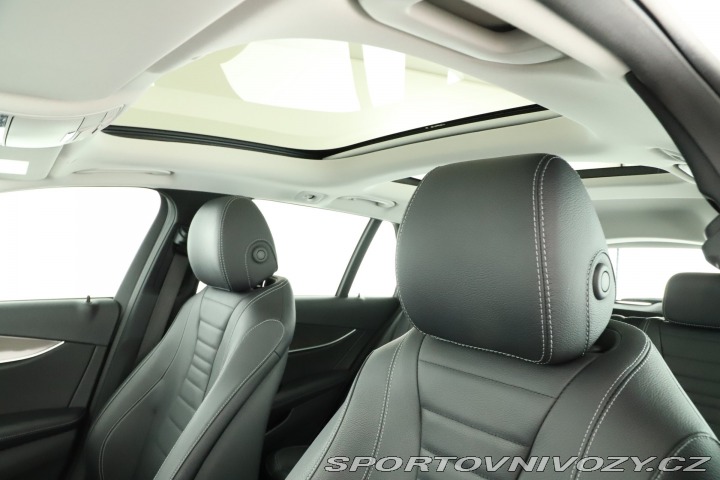 Mercedes-Benz E E 300de 2021