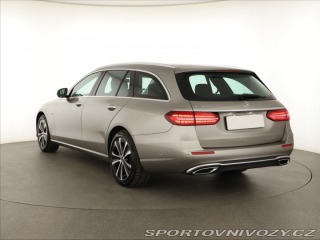 Mercedes-Benz E E 300de 2021