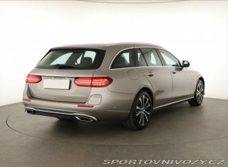 Mercedes-Benz E E 300de 2021