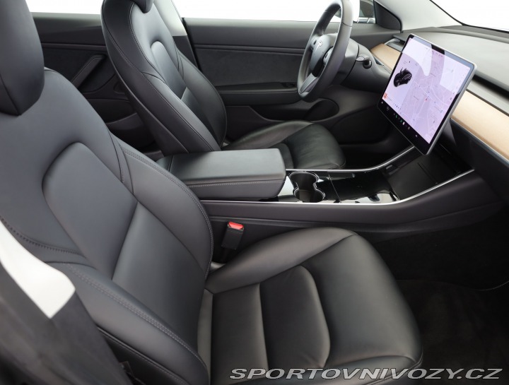 Tesla Model 3 Std Range Plus 52kWh 2019