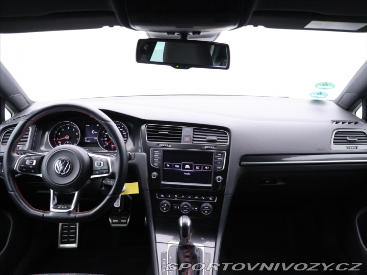 Volkswagen Golf 2,0 TSI 162kW DSG GTI 1.M 2014