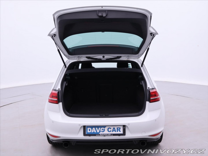 Volkswagen Golf 2,0 TSI 162kW DSG GTI 1.M 2014