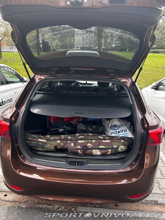 Toyota Ostatní modely Avensis 2,0 2015