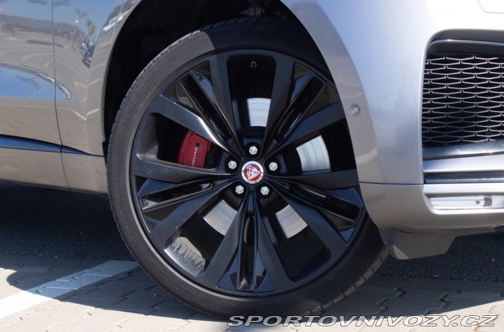 Jaguar F-Pace 90115 2021