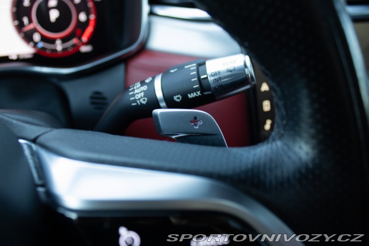 Jaguar F-Pace 90115 2021