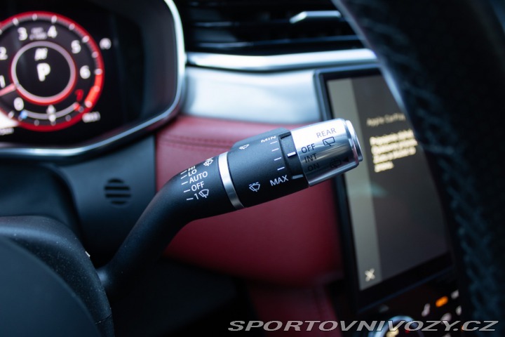 Jaguar F-Pace 90115 2021