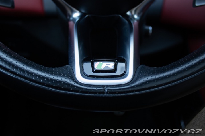 Jaguar F-Pace 90115 2021