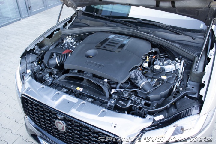 Jaguar F-Pace 90115 2021