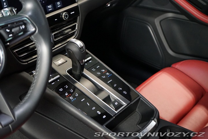 Porsche Macan GTS Chrono PDK 360 Pano V 2022