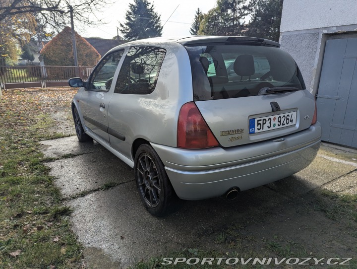 Renault Clio Sport 172 ph1 2001
