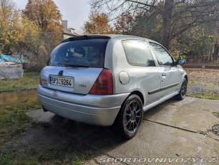 Renault Clio Sport 172 ph1 2001