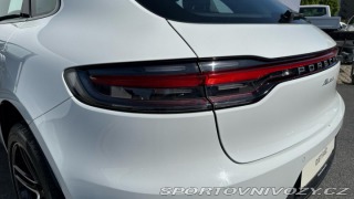 Porsche Macan  2021