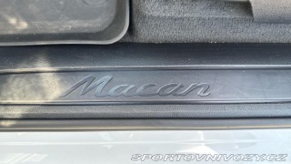Porsche Macan  2021