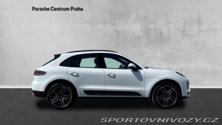 Porsche Macan  2021