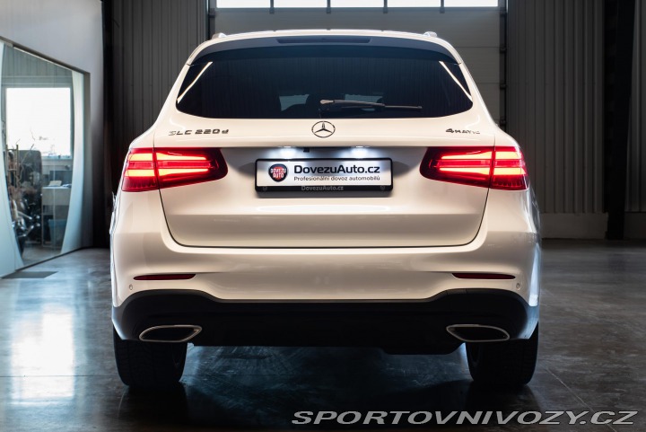 Mercedes-Benz Ostatní modely GLC 220d 4MATIC AMG Line 2017