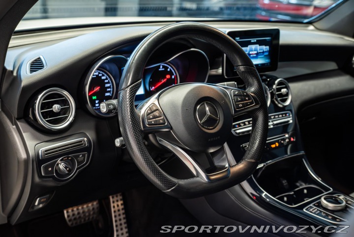 Mercedes-Benz Ostatní modely GLC 220d 4MATIC AMG Line 2017