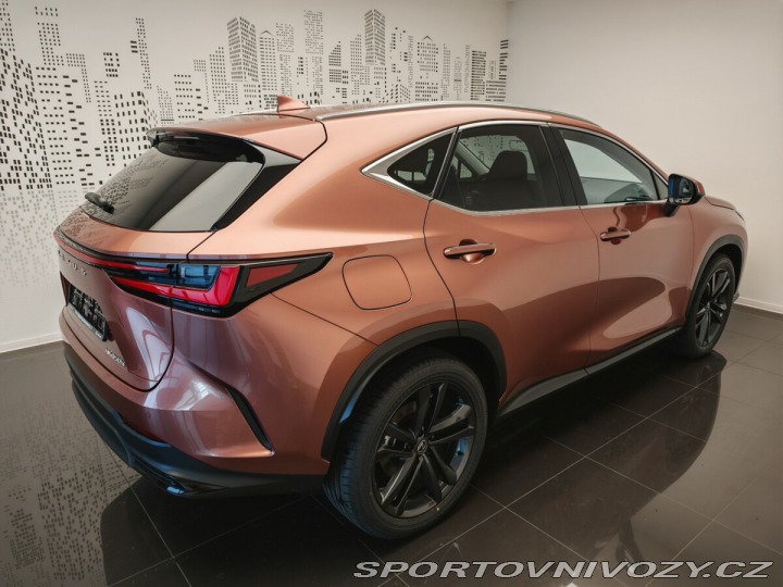 Lexus Ostatní modely NX 450h plus 450h+ Plug-in Hybrid EXEC 2024