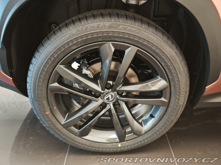 Lexus Ostatní modely NX 450h plus 450h+ Plug-in Hybrid EXEC 2024