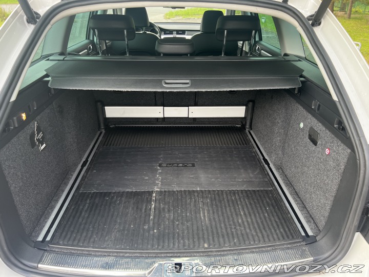 Škoda Superb Škoda Superb 3.6 FSI 2013