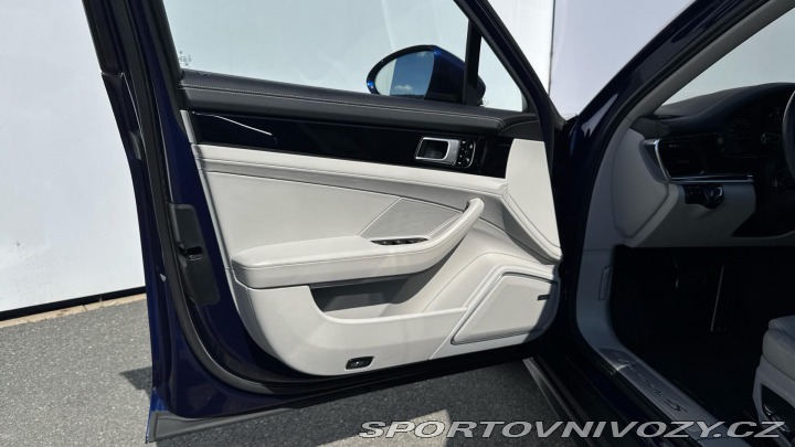 Porsche Panamera 4S Sport Turismo 2020