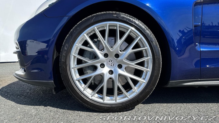 Porsche Panamera 4S Sport Turismo 2020
