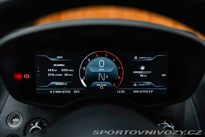 McLaren GT Panorama, B&W 2023