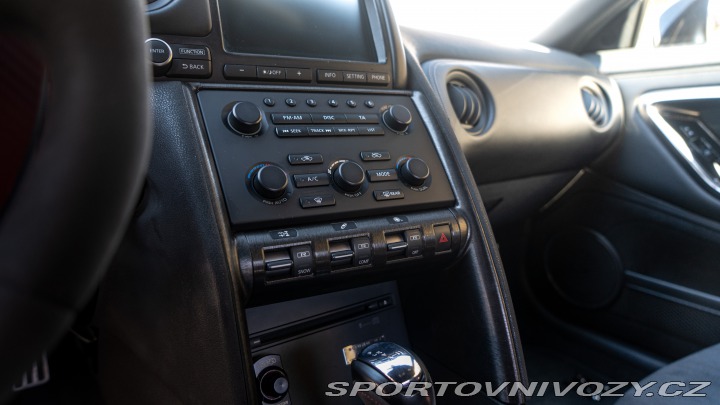 Nissan GT-R R35 Black Edition 2009