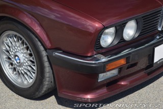 BMW 3 E30 325i 1983