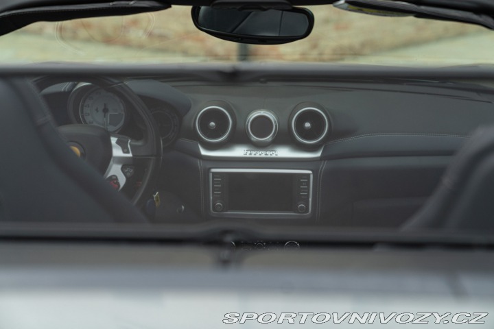 Ferrari California T 2014