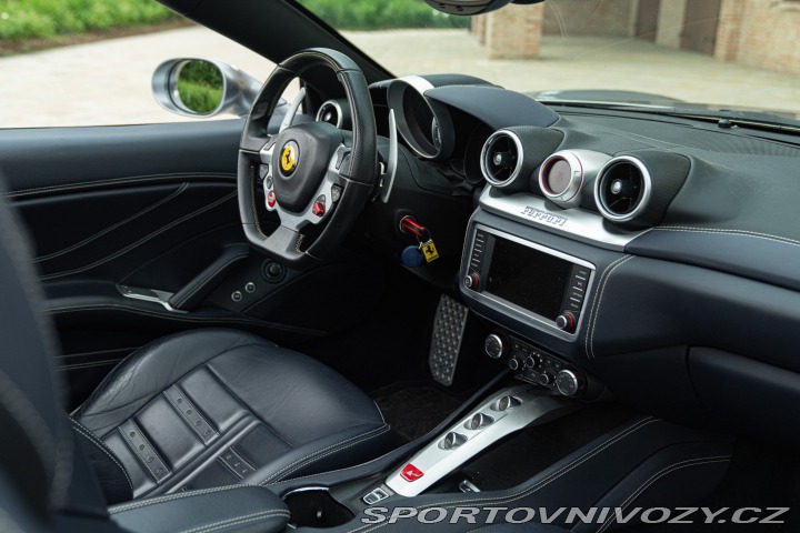 Ferrari California T 2014