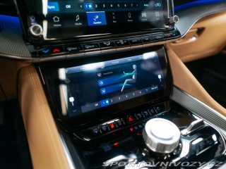 Ostatní značky Ostatní modely Jeep Grand Wagoneer 6.4 V8, Series III Obsidi 2023
