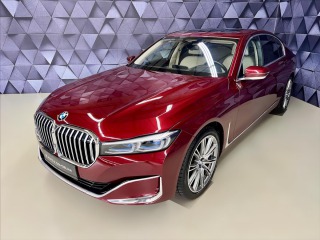 BMW 7 750i xDrive INDIVIDUAL, V