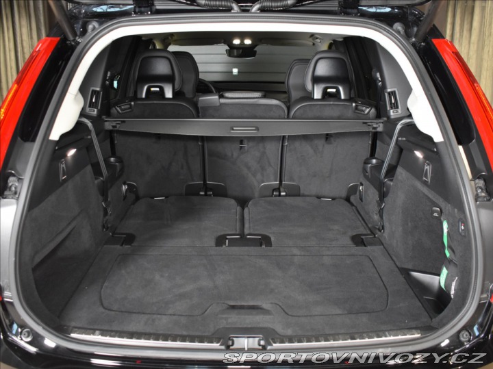Volvo Ostatní modely XC90 2,0 T8 AWD Plus BLIS,Bezk 2024