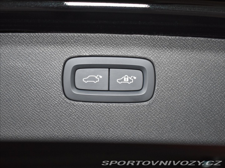 Volvo Ostatní modely XC90 2,0 T8 AWD Plus BLIS,Bezk 2024