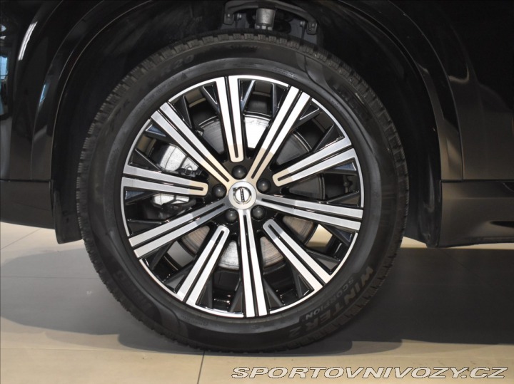 Volvo Ostatní modely XC90 2,0 T8 AWD Plus BLIS,Bezk 2024